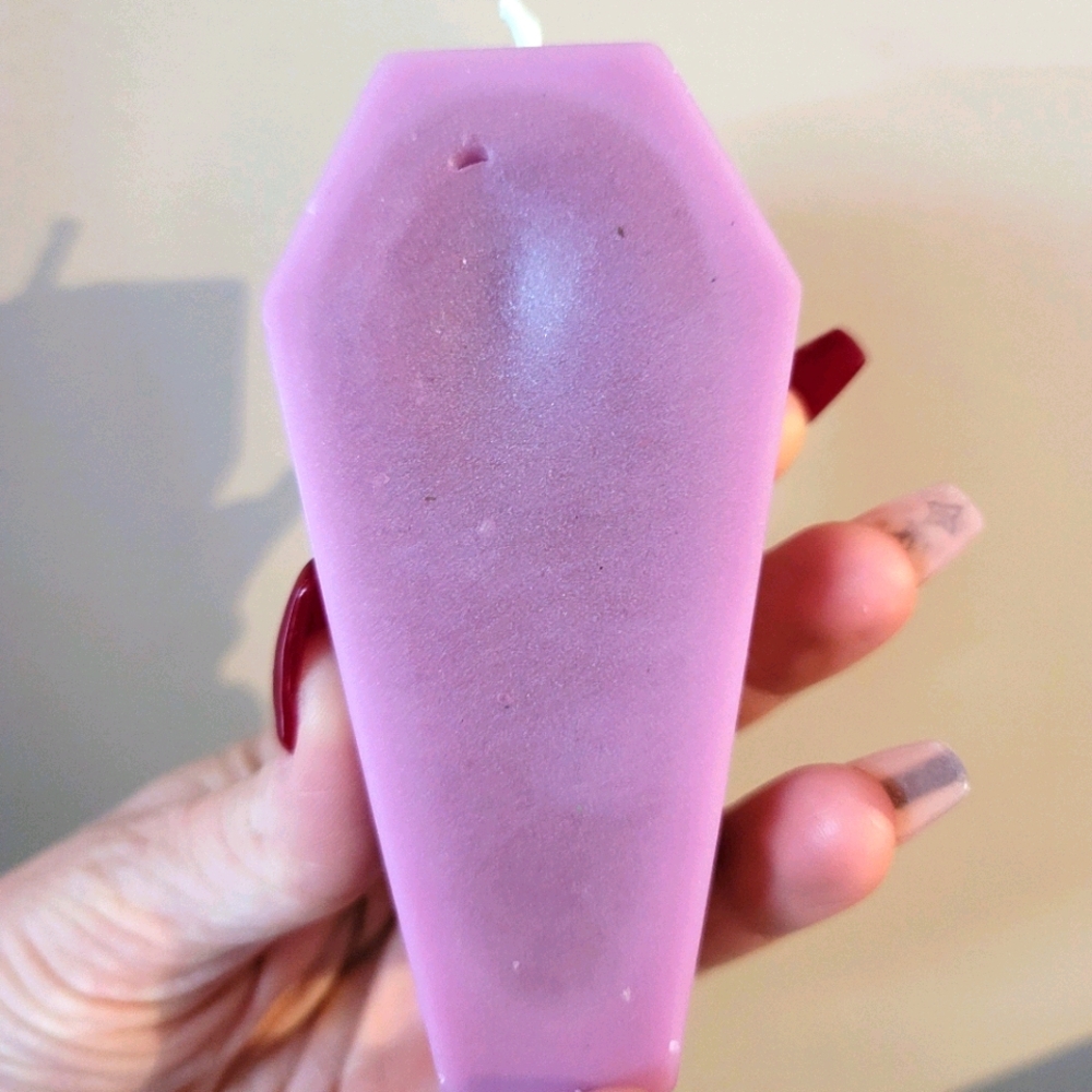 Coffin candle